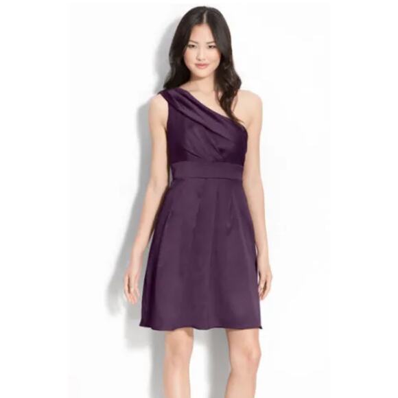 Jenny Yoo Hammered Satin One Shoulder Dress Plum Size 2 - Picture 1 of 7